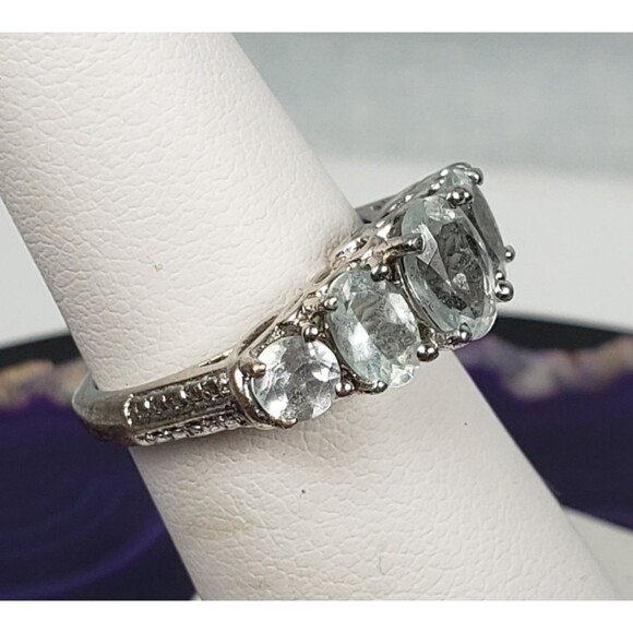 Vintage 5 Round Aquamarine Stones Signed STS 925 Ring Size 5 - Picture 4 of 16